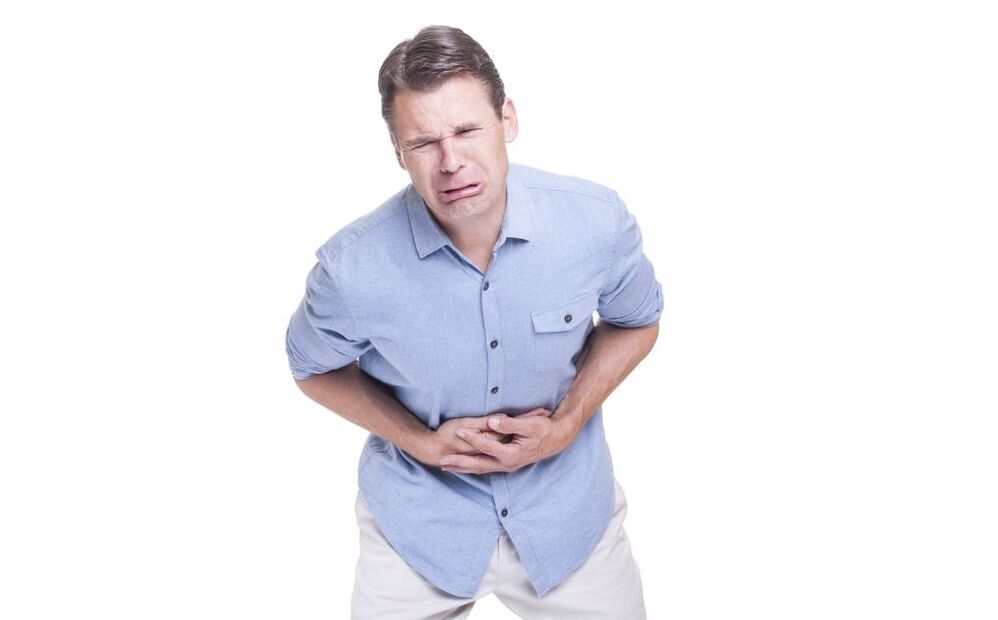 stomachache when drinking alcohol and antibiotics